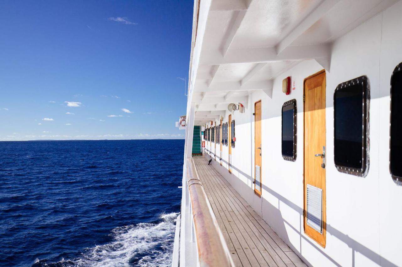 Captain Cook Cruises Fiji Denarau Island Экстерьер фото