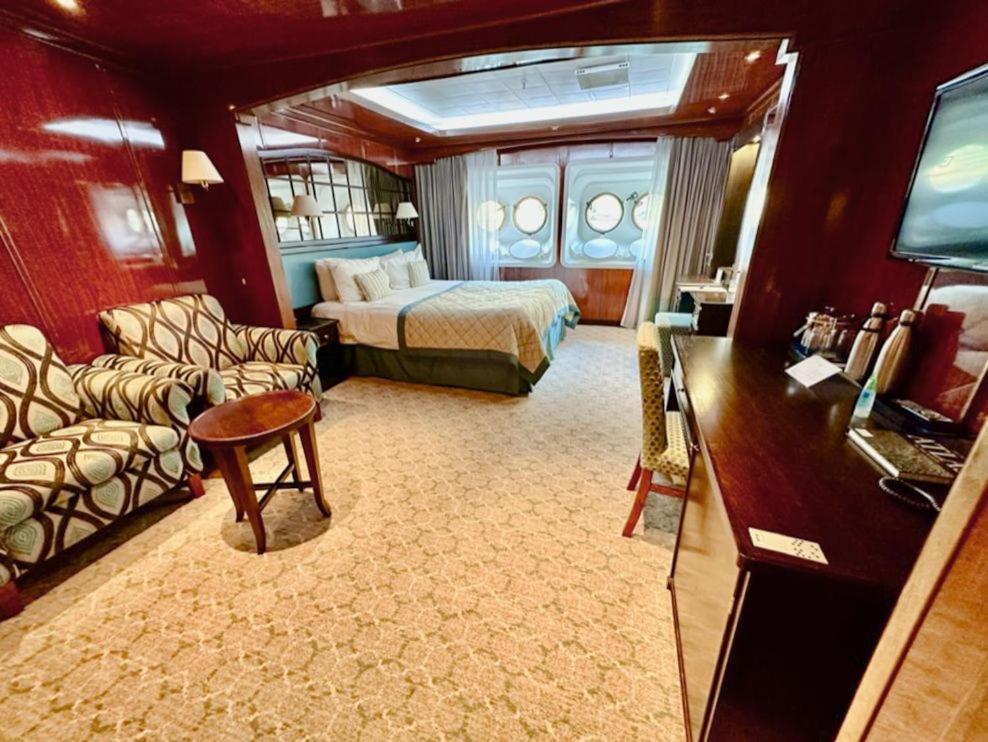 Captain Cook Cruises Fiji Denarau Island Экстерьер фото